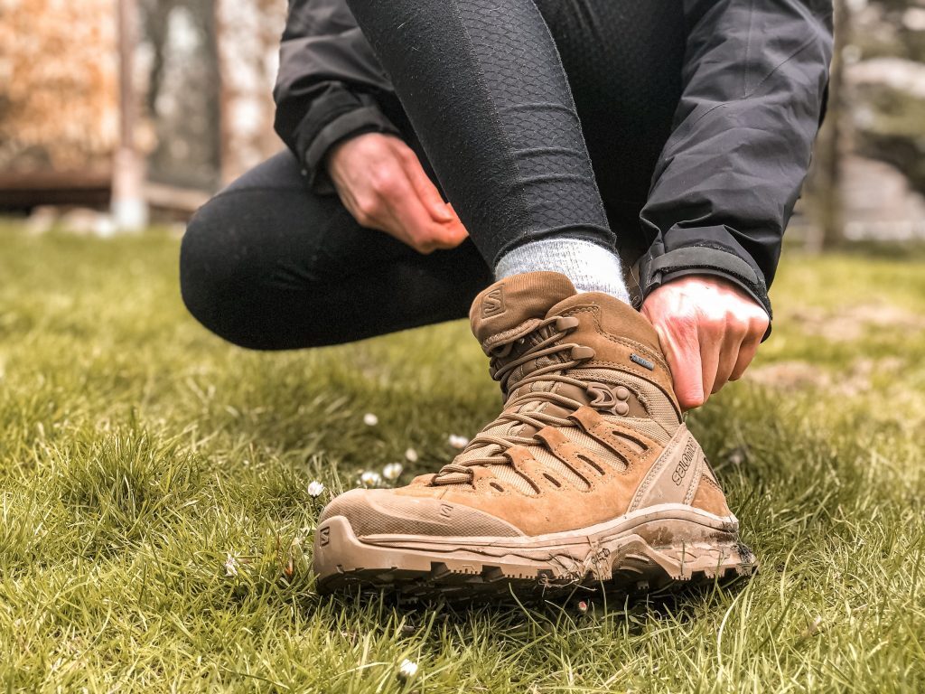 Летние берцы Salomon койот — обувь для природы.