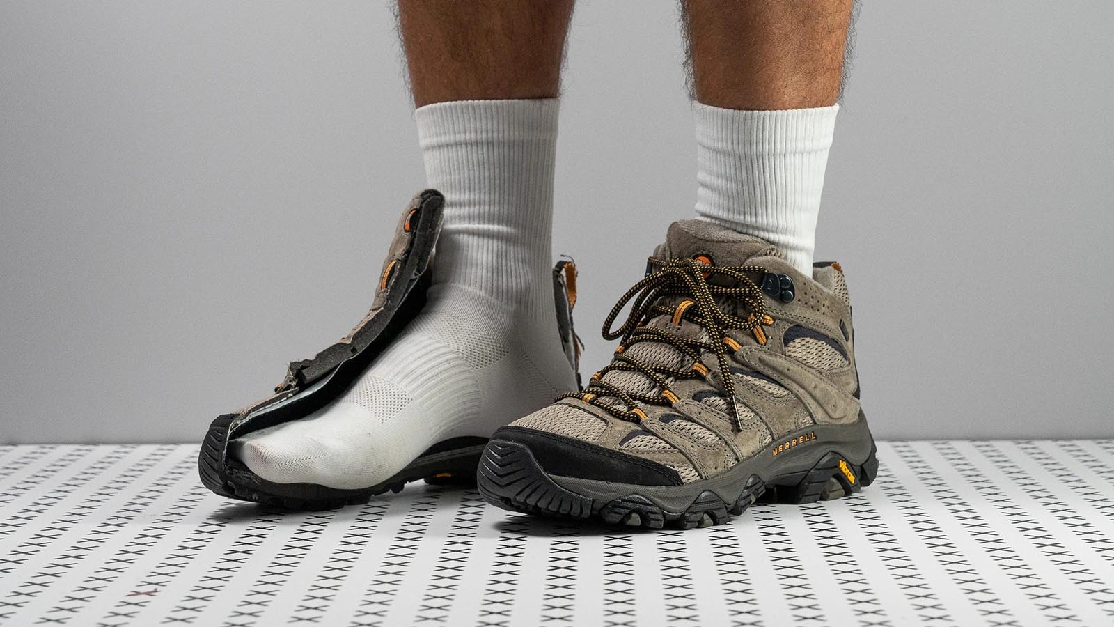 Тактические демисезонные берцы с нескользящей подошвой – вид в разрезе